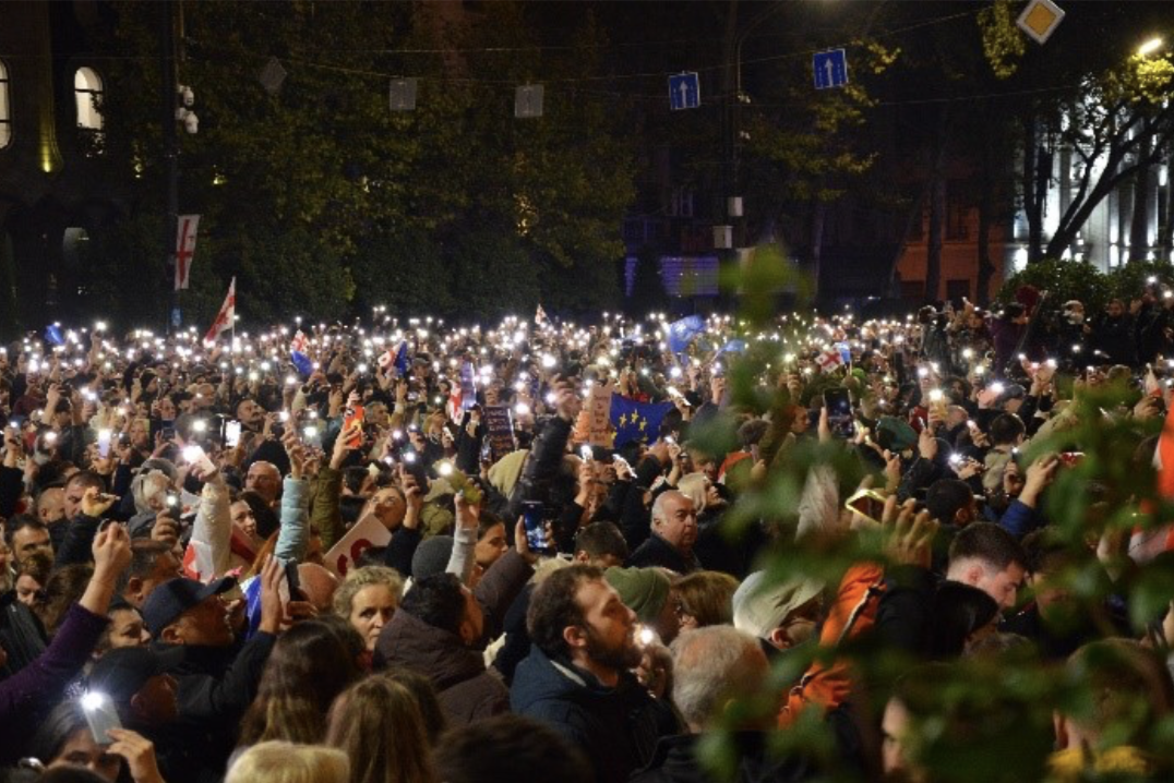 https://commons.wikimedia.org/wiki/File:Tbilisi_-_election_protests_28_October_2024.jpg