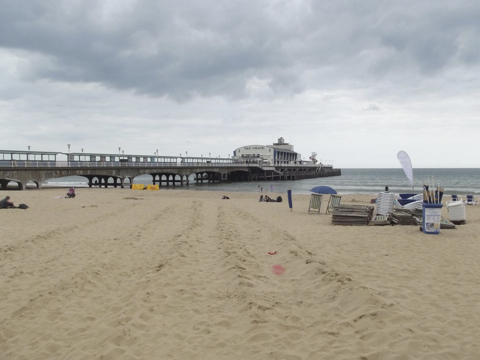 Bournemouth Pier by Elliott Brown// CC BY-SA 2.0 https://www.flickr.com/photos/ell-r-brown/